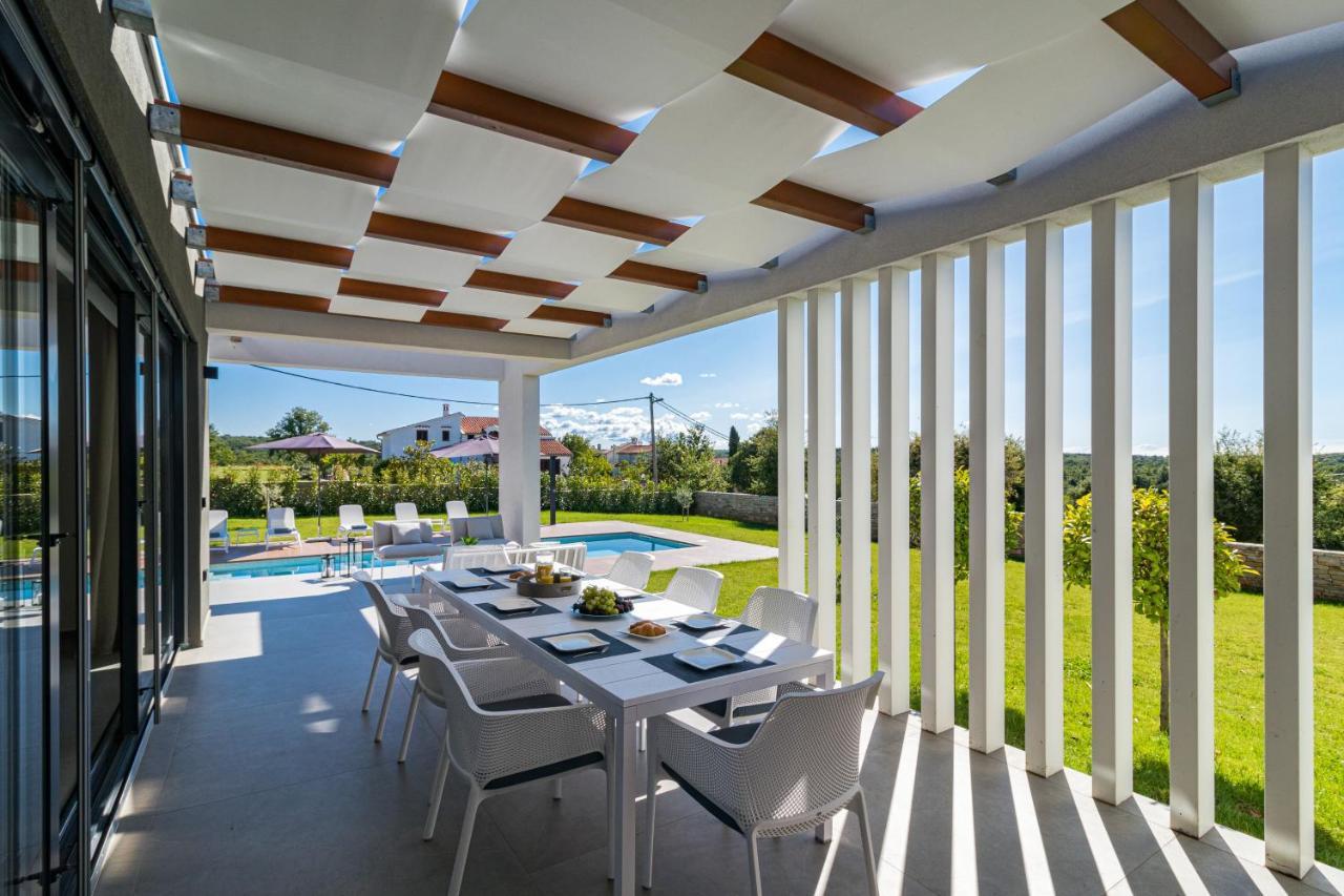 Villa Sabina Višnjan Εξωτερικό φωτογραφία