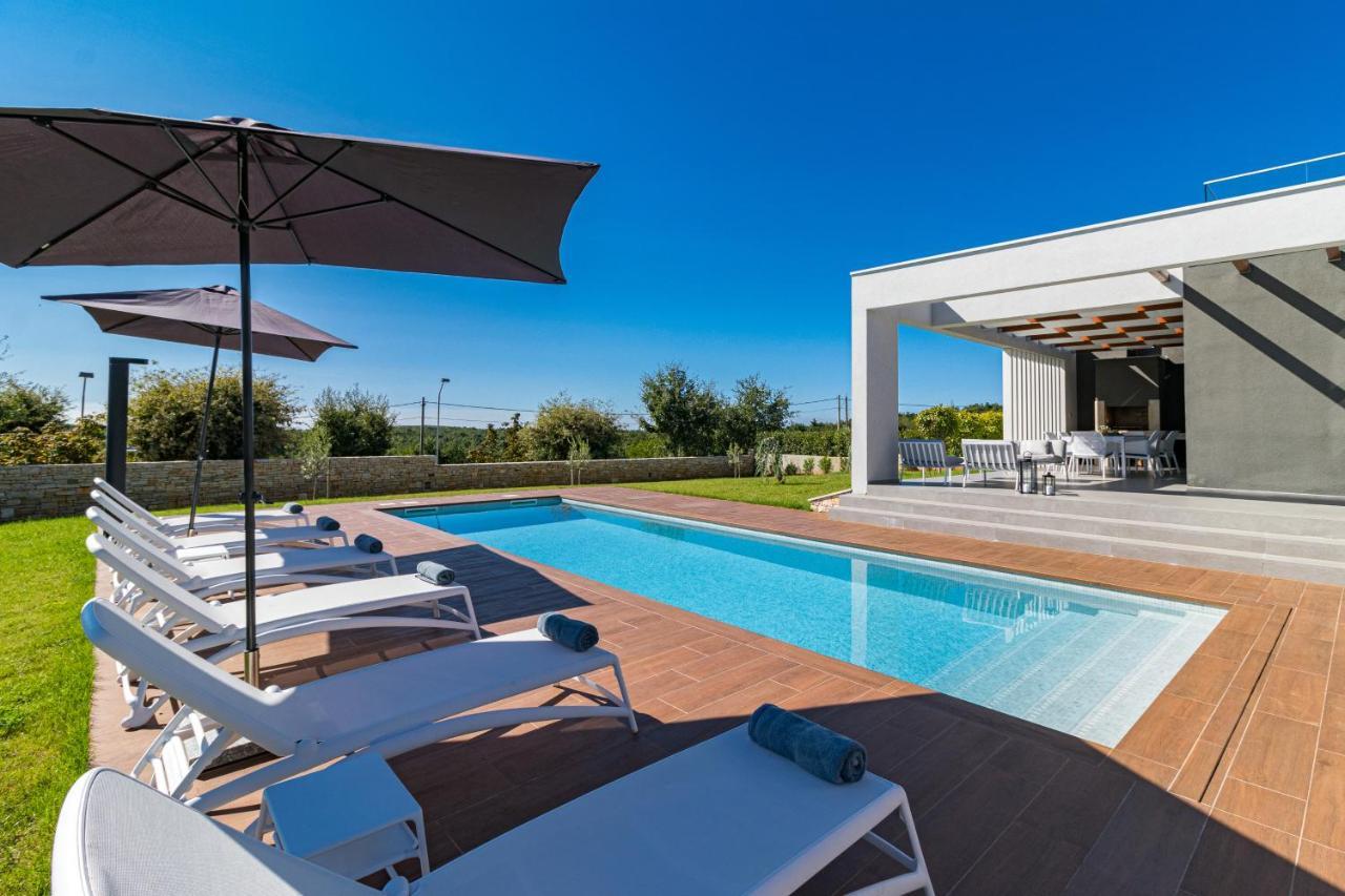 Villa Sabina Višnjan Εξωτερικό φωτογραφία